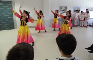 Alumnos de Shanghai visitan H.B.S.