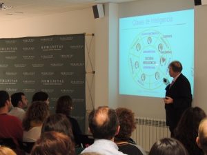 Escuela de padres: ponencia sobre Inteligencia emocional.
