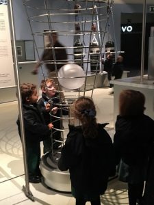 Los alumnos de 2º de Infantil visitan el Muncyt.