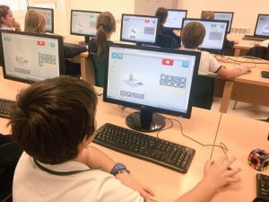 En 5º de Primaria trabajan el Pensamiento computacional.