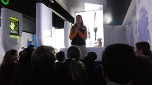 Visita a la exposición Tecno-Revolución de los alumnos de 1º de E.S.O. 