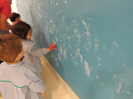 Mural del invierno en Nursery 1