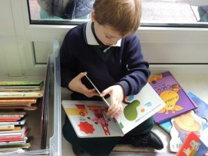 Trabajando la motricidad fina por rincones en 1º de Infantil.