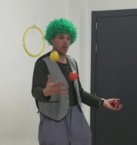 Visita de Mister clown a los alumnos de 1º de Infantil. 