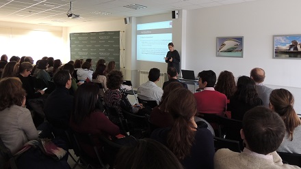 Ponencia sobre cómo desarrollar la autoestima en nuestros hijos.