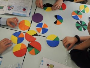 Repasando las fracciones con juegos en 3º de Primaria. 