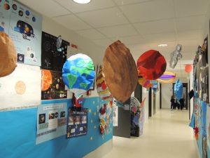 Los alumnos de 3º de Infantil conocen el espacio