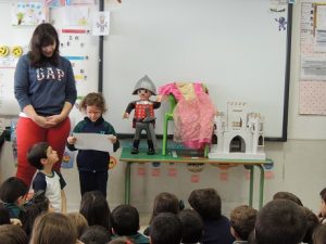 Presentación del proyecto trimestral para 3º de Infantil: Castillos y princesas. 