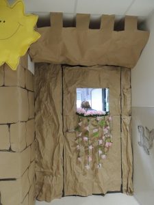 Big brother medieval de los alumnos de 2º de E.S.O. y 3º de Infantil. 