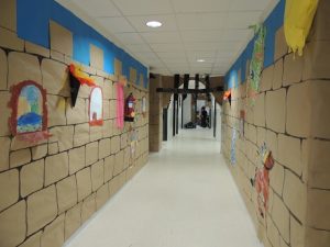 Big brother medieval de los alumnos de 2º de E.S.O. y 3º de Infantil. 