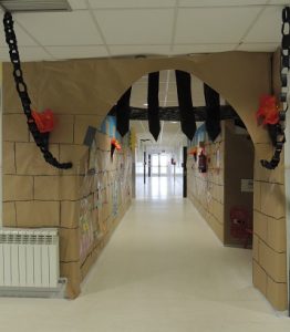 Big brother medieval de los alumnos de 2º de E.S.O. y 3º de Infantil. 