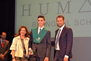 GRADUACIÓN I PROMOCIÓN DE ALUMNOS HUMANITAS DE BACHILLERATO
