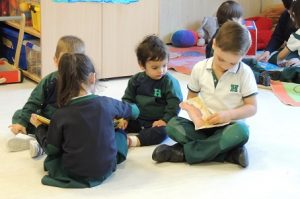 Big brother literario entre 3º de Infantil y Nursery.