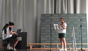 Exhibición de extraescolares en H.B.S.