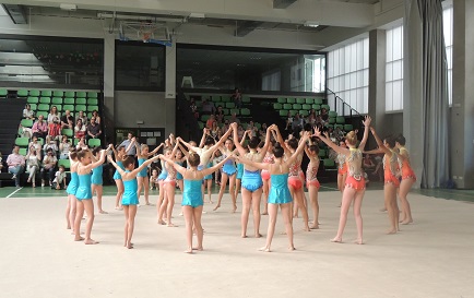 Exhibición de extraescolares en H.B.S.