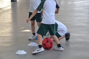 Exhibición de extraescolares en H.B.S.