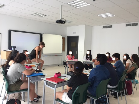 Acogida de alumnos extranjeros por familias de H.B.S.