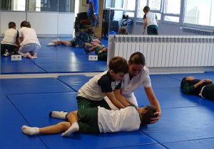 Taller de primeros auxilios para alumnos de 4º de Primaria.