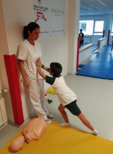 Taller de primeros auxilios para alumnos de 4º de Primaria.
