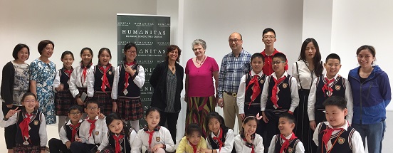 Alumnos de un colegio de Shanghai visitan H.B.S.