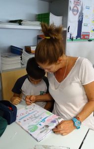 Dibujando cactus en 3º de Primaria. 