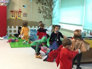 Los alumnos y profesores de H.B.S. celebran Hallowe'en 2017