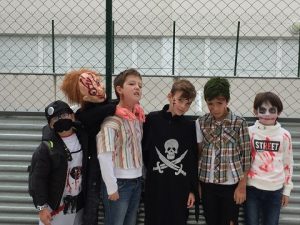 Los alumnos y profesores de H.B.S. celebran Hallowe'en 2017