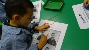 Proyecto artístico en 3º de Infantil sobre Andy Warhol.