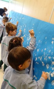 Mural de invierno en Nursery 2