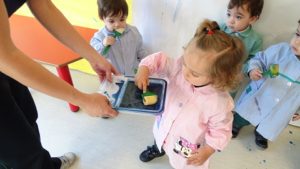Taller de invierno con colorantes naturales en Nursery 1