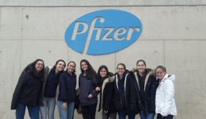 Visita a los laboratorios de Pfizer