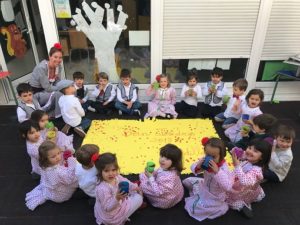 Chulapos y chulapas en Infantil
