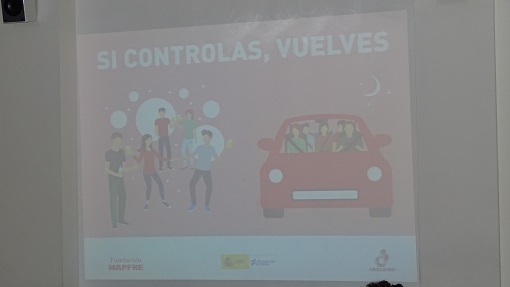 Charla 'Si controlas vuelves' en 1º de Bachillerato