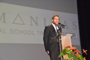 Graduación de los alumnos de 2º de Bachillerato en la Casa de la Cultura de Tres Cantos