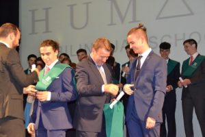 Graduación de los alumnos de 2º de Bachillerato en la Casa de la Cultura de Tres Cantos
