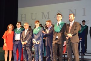 Graduación de los alumnos de 2º de Bachillerato en la Casa de la Cultura de Tres Cantos