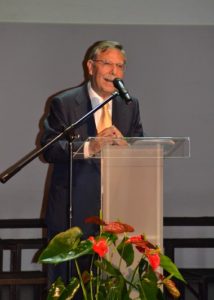 Graduación de los alumnos de 2º de Bachillerato en la Casa de la Cultura de Tres Cantos
