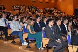 Graduación de los alumnos de 2º de Bachillerato en la Casa de la Cultura de Tres Cantos
