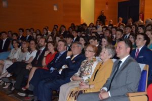 Graduación de los alumnos de 2º de Bachillerato en la Casa de la Cultura de Tres Cantos