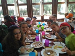 Disfrutando de la naturaleza en la Granja Escuela 3º y 4º de primaria