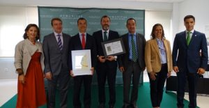ENTREGA DEL SELLO A LA EXCELENCIA EUROPEA 500+ EN E.F.Q.M.