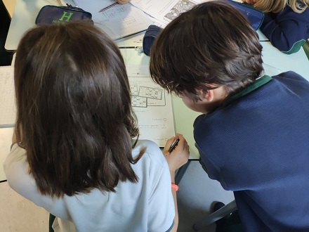 Recolección de cromos de Rango en 3º de Primaria.