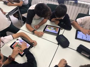 Trabajo cooperativo en ortografía entre 2º y 6º de Primaria. 