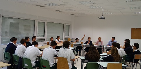 Reunión de delegados con subdirector y jefa de estudios de ESO