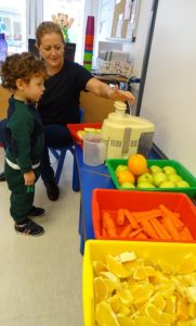Zumo con frutas del otoño en Nursery 2