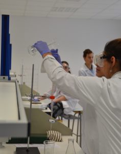 Práctica de neutralización de ácido-base