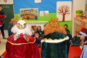 Visita de los Reyes Magos a Nursery