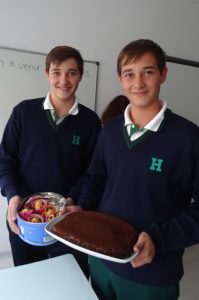 Tartas solidarias en clase de alemán
