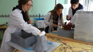Creando una central nuclear en 1º de Bachillerato