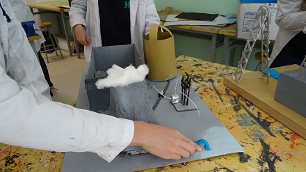 Creando una central nuclear en 1º de Bachillerato